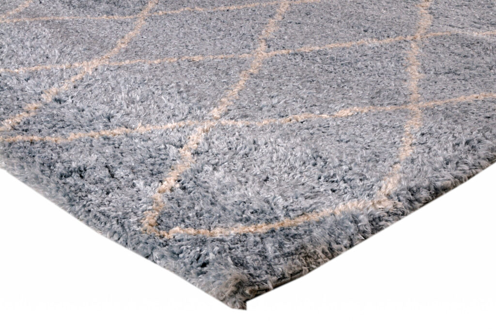 Alpino_shaggy_blue_detail